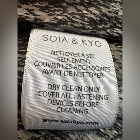 SOIA & KYO Women’s Black Parka, Size Medium - Picture 8 of 12